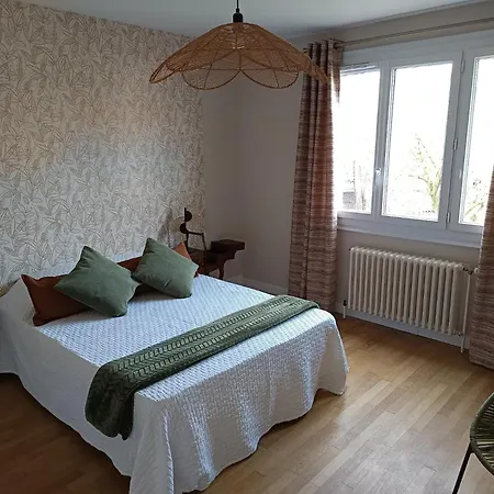 Grand Appartement 80 M2 Centre Ville Avec Balcon *